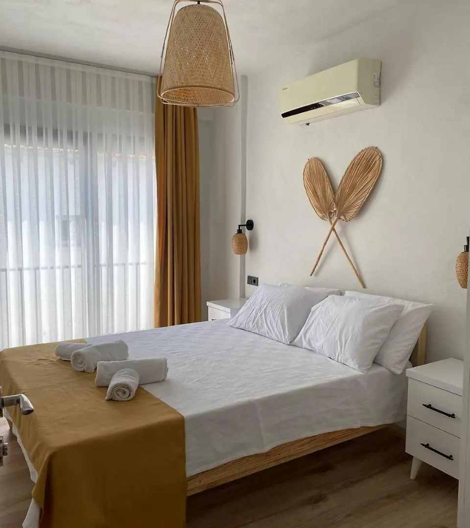Aden Suit Apart Otel Fethiye 0*,